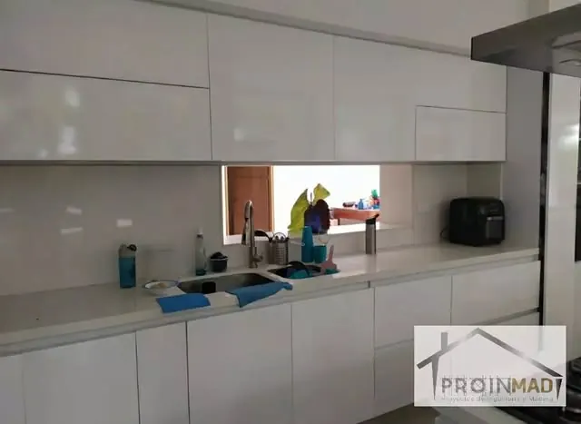 Cocina integral blanca
